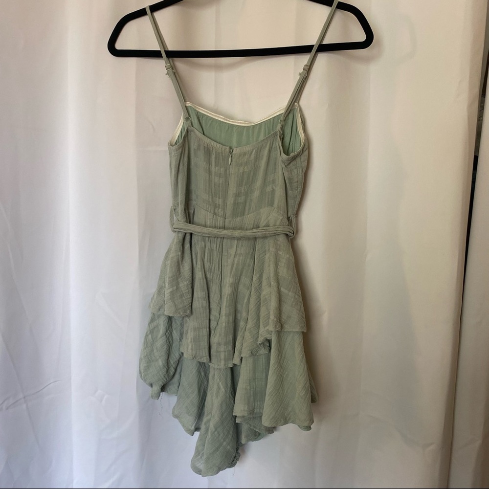 sage green green romper - Picture 5 of 6